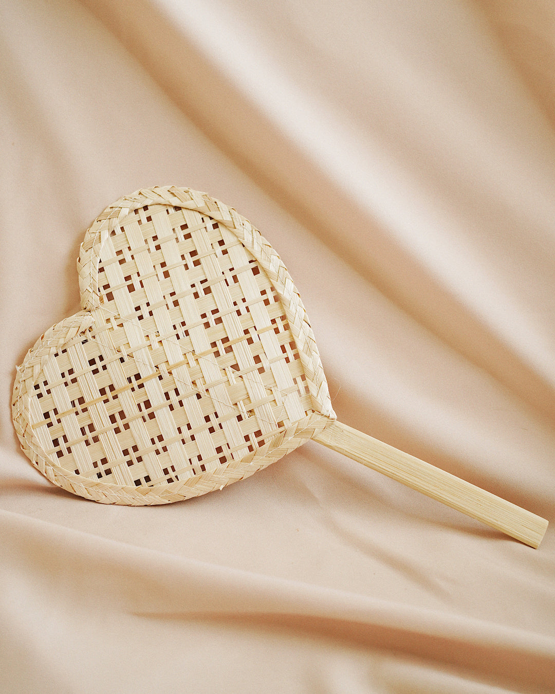 Heart Straw Hand Fan No.6 | Olive & Iris