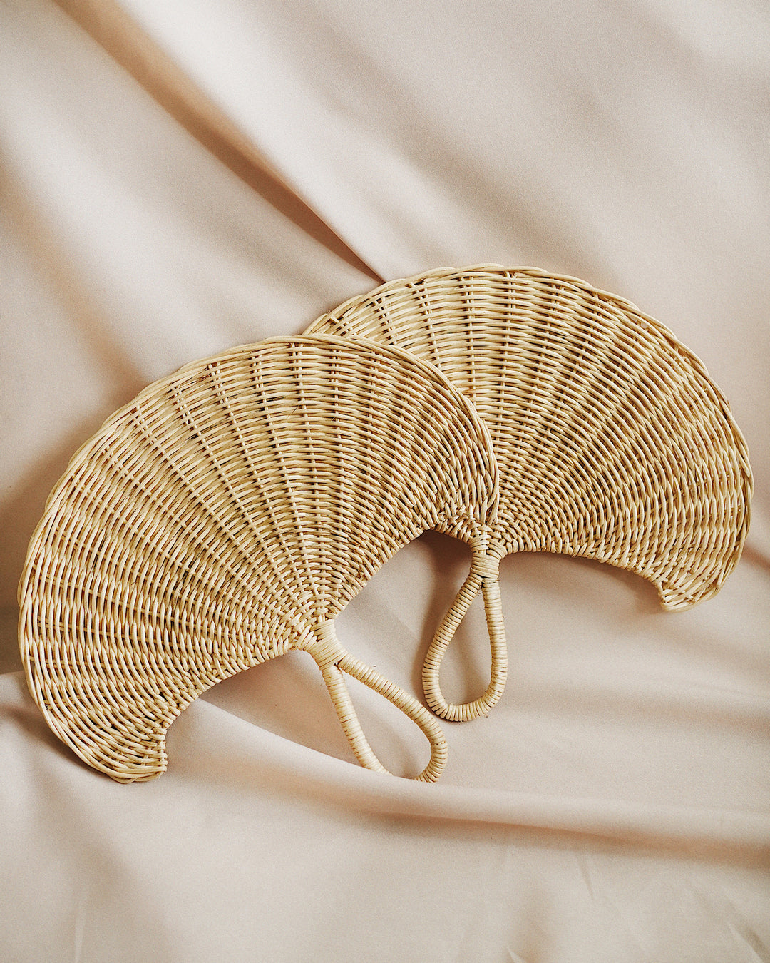 Rattan Hand Fan | Olive & Iris